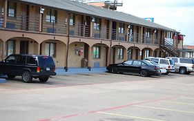 Royal Inn Dallas 2*